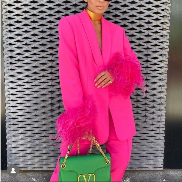 Meet Your Posher👛💋😎 - Picture 9 of 16